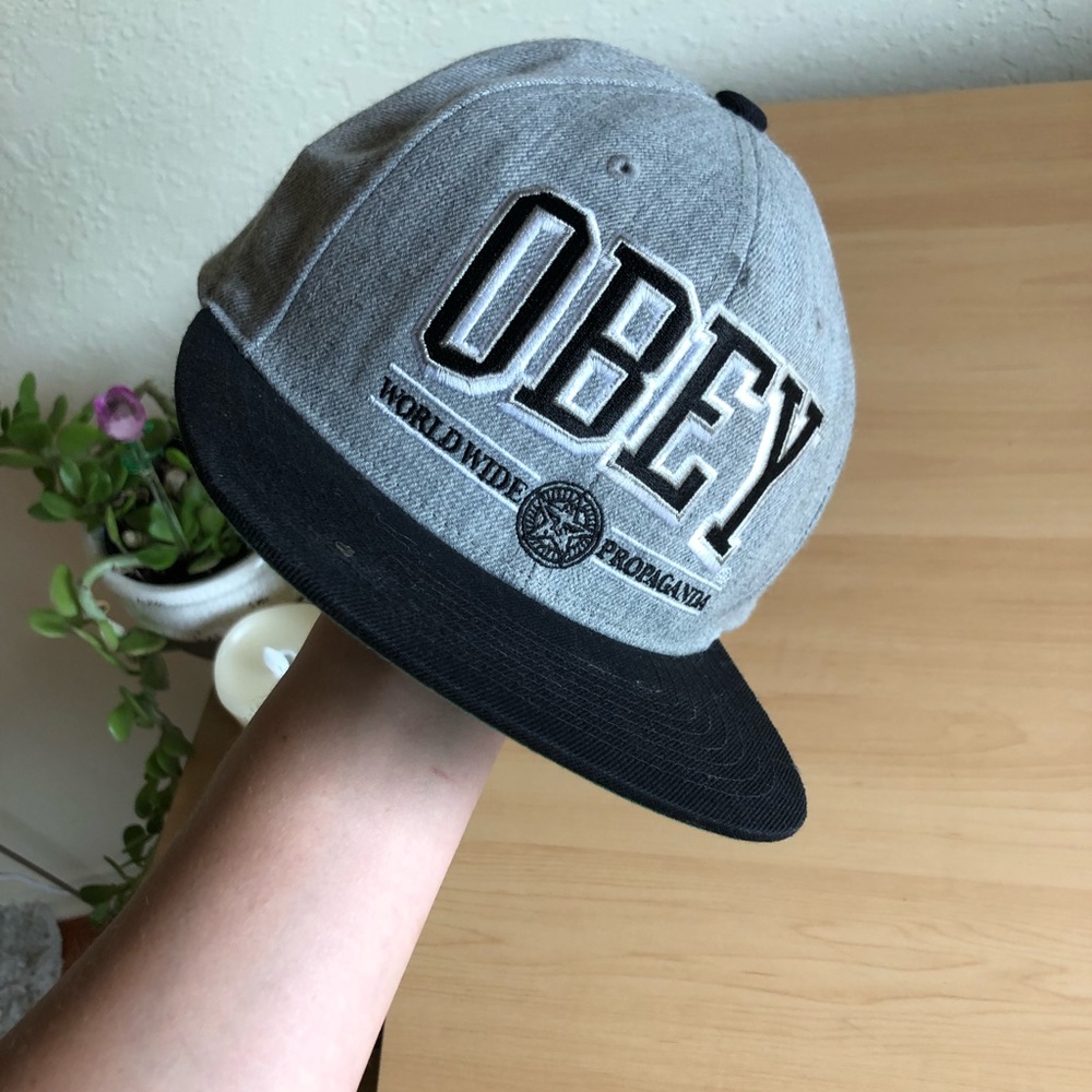 Obey SnapBack